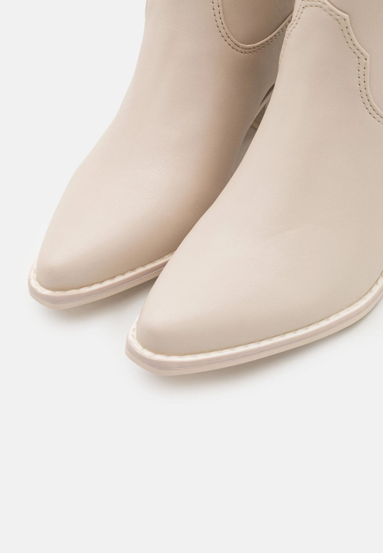 Madden Girl Redford - Santiags - Bone 7 Madden Girl Redford - Santiags - Bone – Image 5