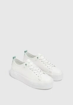 PULL & BEAR Basic Casual - Baskets Basses - White 8 PULL & BEAR Basic Casual - Baskets Basses - White -Next Soldes 0448bdc085e4426883b5bbfe41a30ef7