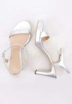 Unisa Soro Lmt - Sandales - Silver -Next Soldes 04c1e96bdc0a43b39fc992fcfd4b2b33