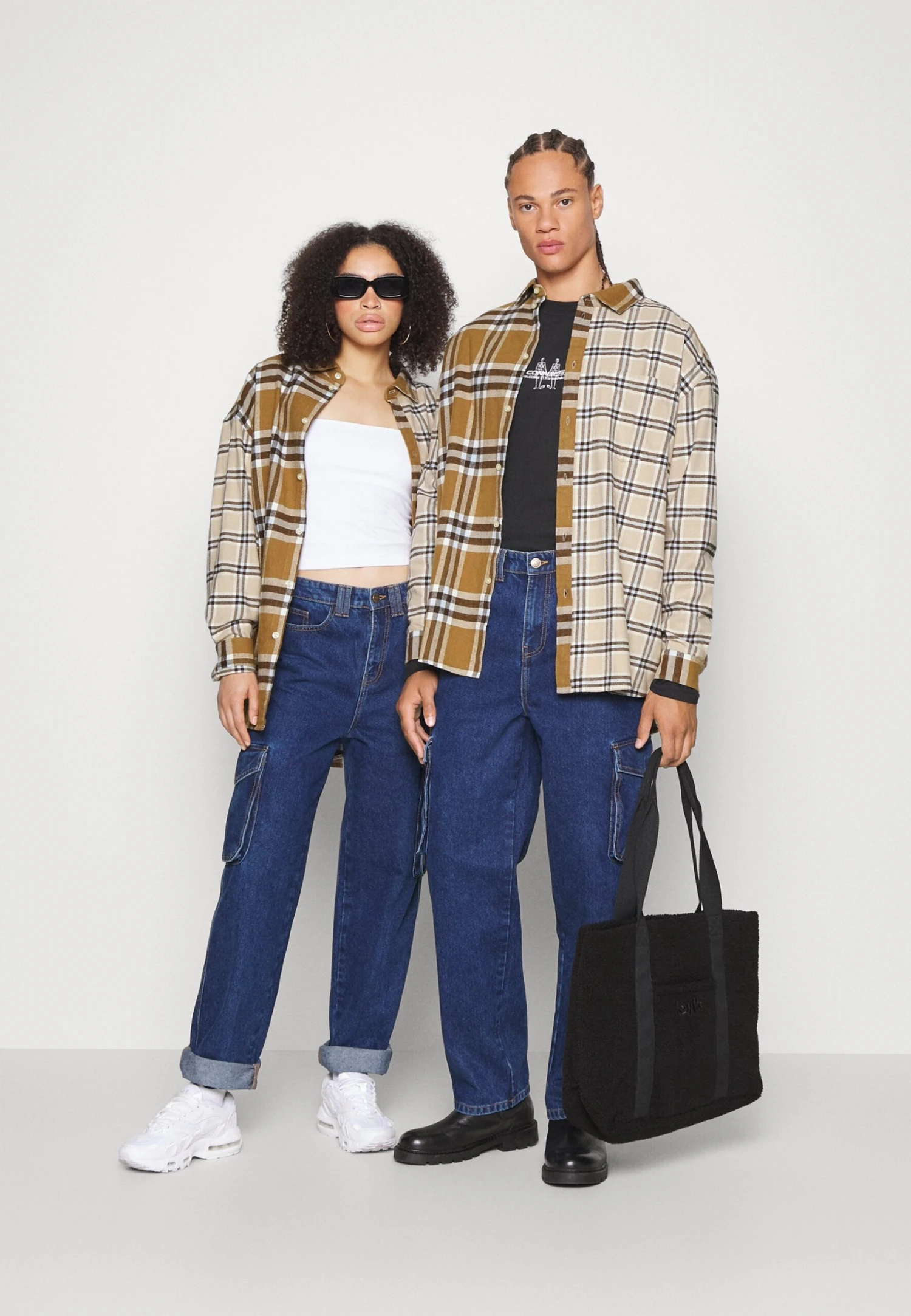 YOURTURN Mash Up Check Genderless - Chemise - Beige 4 YOURTURN Mash Up Check Genderless - Chemise - Beige – Image 2