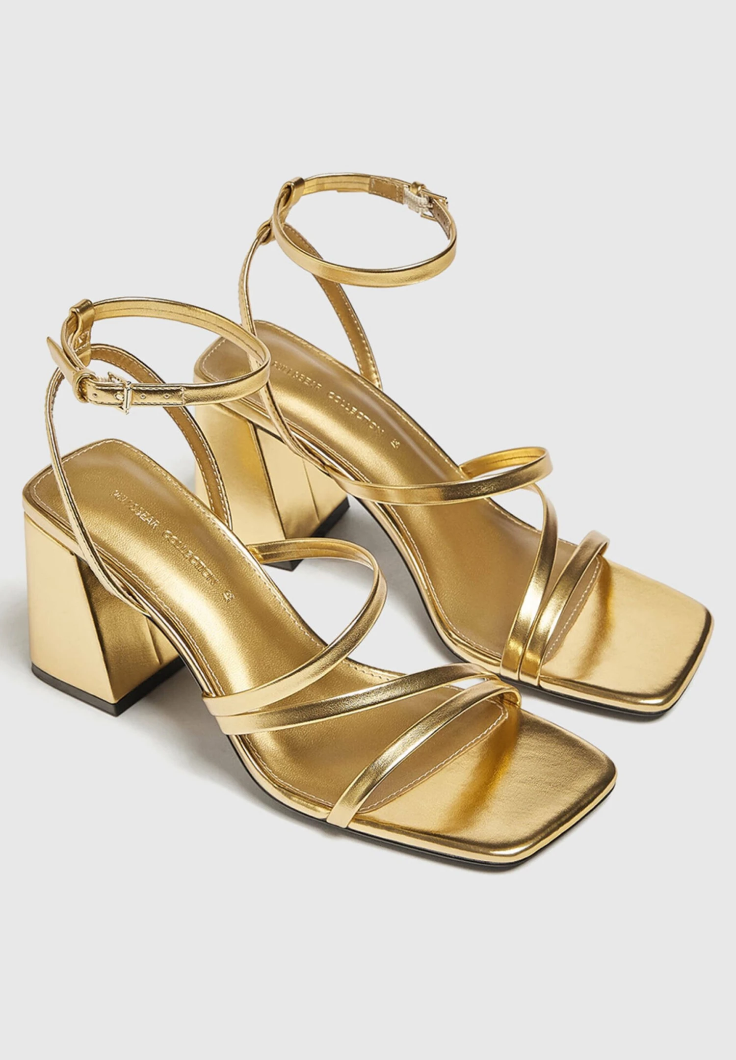PULL & BEAR Sandales À Talons Hauts - Gold Coloured 4 PULL & BEAR Sandales À Talons Hauts - Gold Coloured – Image 2