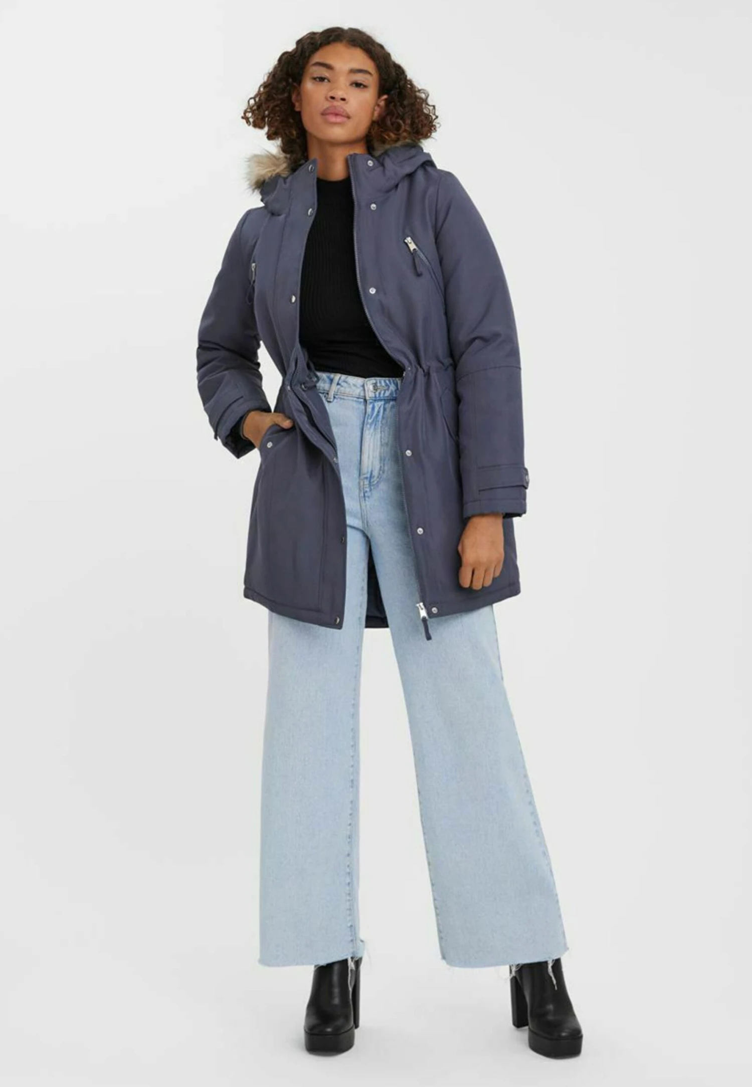 Vero Moda Parka - Ombre Blue 4 Vero Moda Parka - Ombre Blue – Image 2