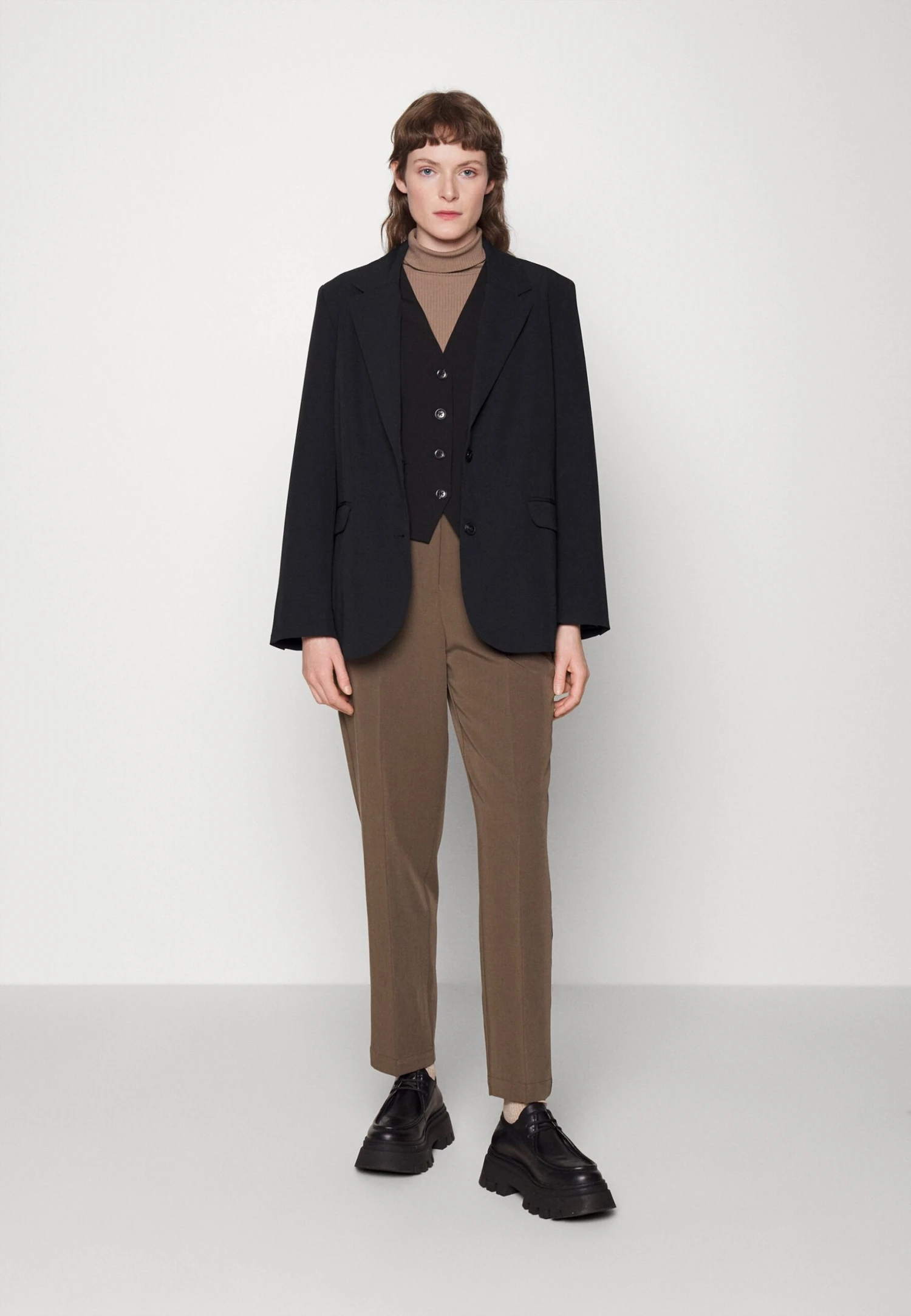 SAMSØE SAMSØE Ramona - Blazer - Black 4 SAMSØE SAMSØE Ramona - Blazer - Black – Image 2