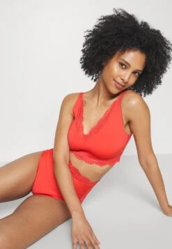 Triumph Highwaist Panty - Shorty - Flame -Next Soldes 0fefed4b524245ea8f9c409d71bdc0a9