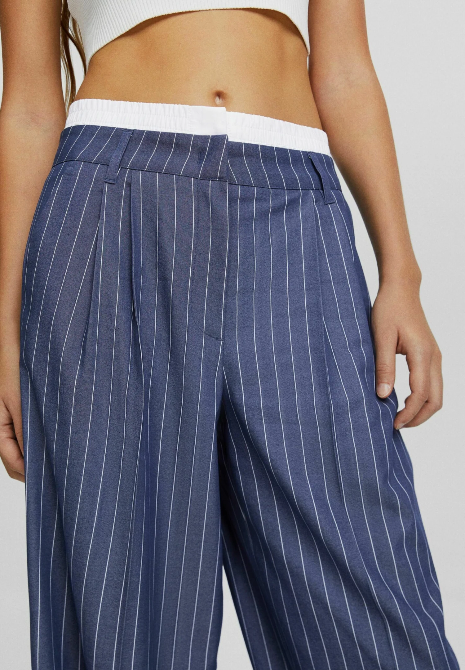 BERSHKA Tailored - Pantalon Classique - Dark Blue 6 BERSHKA Tailored - Pantalon Classique - Dark Blue – Image 4