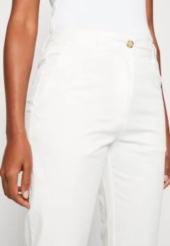 Gant Slim - Chino - Eggshell -Next Soldes 11d8df0db2b44625a46172170c4723ed