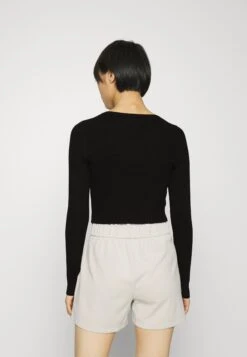 Vero Moda Petite Vmglory - Gilet - Black 9 Vero Moda Petite Vmglory - Gilet - Black -Next Soldes 12e5a1ce0c814c10b41b1d87c38ccf0a