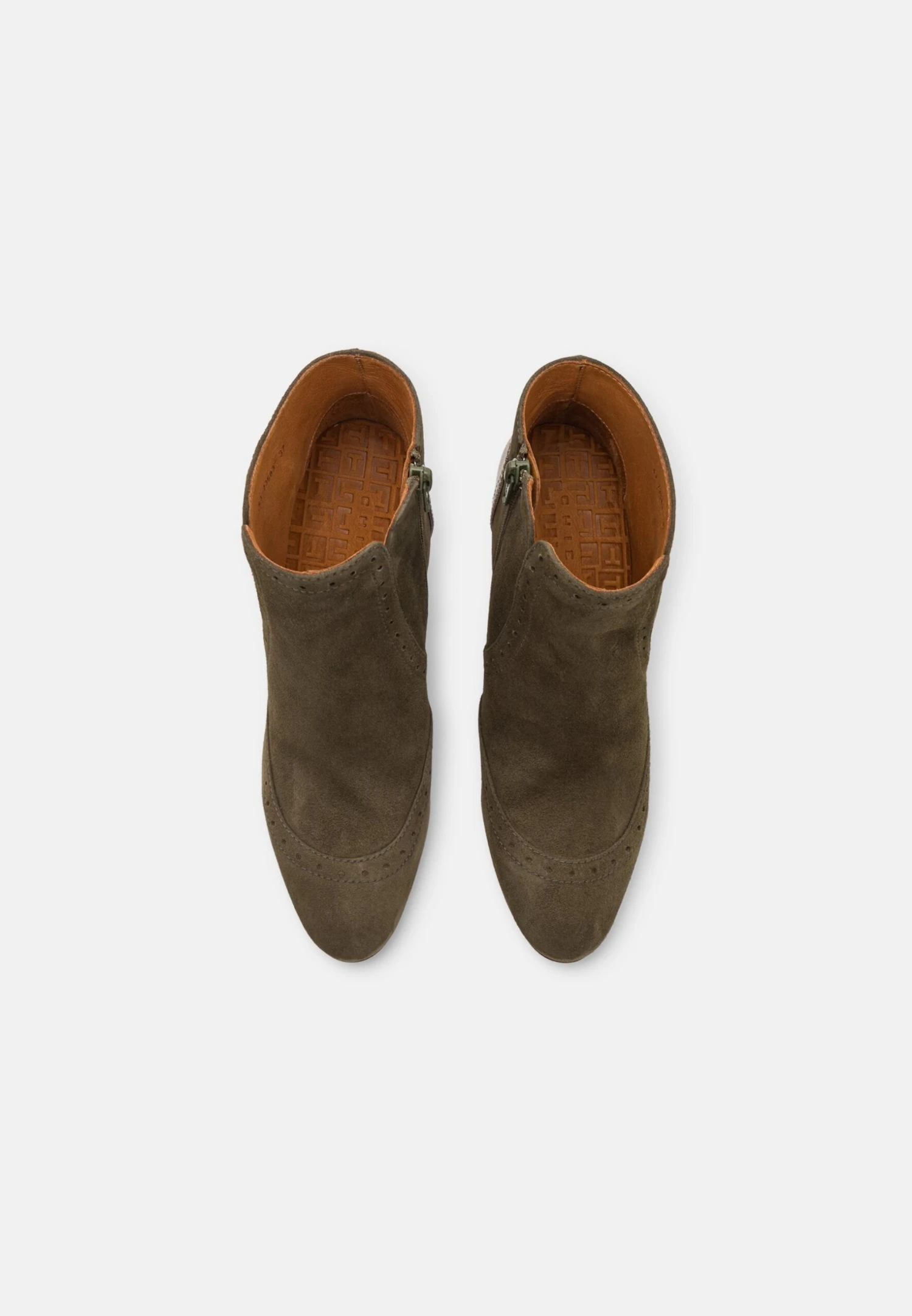 Chie Mihara Eyarci - Bottines À Talons Hauts - Military/Iron 7 Chie Mihara Eyarci - Bottines À Talons Hauts - Military/Iron – Image 5