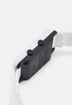 Adidas Originals Retro Pop Digital Unisex - Montre À Affichage Digital - White 8 Adidas Originals Retro Pop Digital Unisex - Montre À Affichage Digital - White -Next Soldes 1400d705654b43a9ba719ccd9d5ed57a