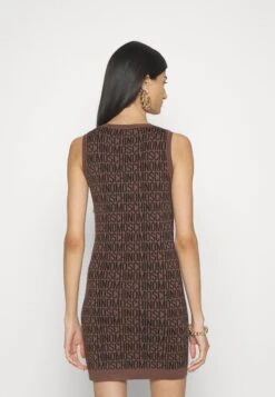 MOSCHINO Robe Pull - Fantasy Brown 13 MOSCHINO Robe Pull - Fantasy Brown -Next Soldes 16b2168ae5964f3483434dc17c3a8cdf