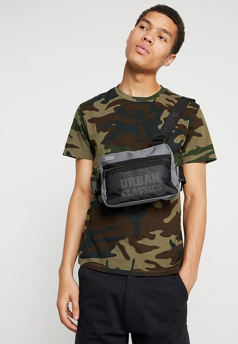 URBAN CLASSICS Chest Bag - Sac Banane - Grey 4 URBAN CLASSICS Chest Bag - Sac Banane - Grey – Image 2