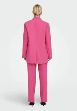 ONLY Manteau Court - Carmine Rose 11 ONLY Manteau Court - Carmine Rose -Next Soldes 174c41ca31cb4edabda47c5f08a2b5f8