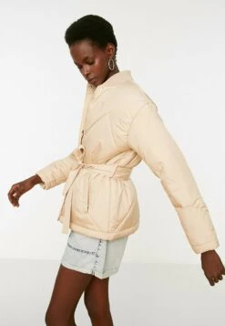 Trendyol Veste Mi-Saison - Cream -Next Soldes 183b26d8b9bf4d329ade1fbaa243d4b2