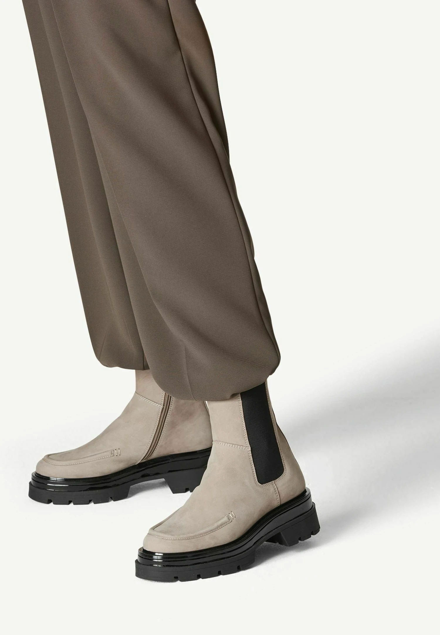 Tamaris Chelsea - Bottines À Plateau - Taupe Nubuc 3 Tamaris Chelsea - Bottines À Plateau - Taupe Nubuc