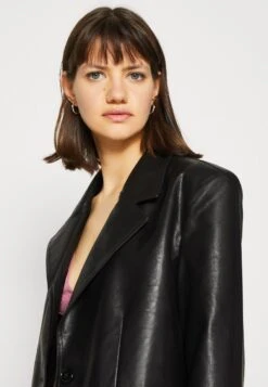 Gina Tricot Oversized - Manteau Court - Black -Next Soldes 1e3acdda5a77420a86a1604eec8b7c95