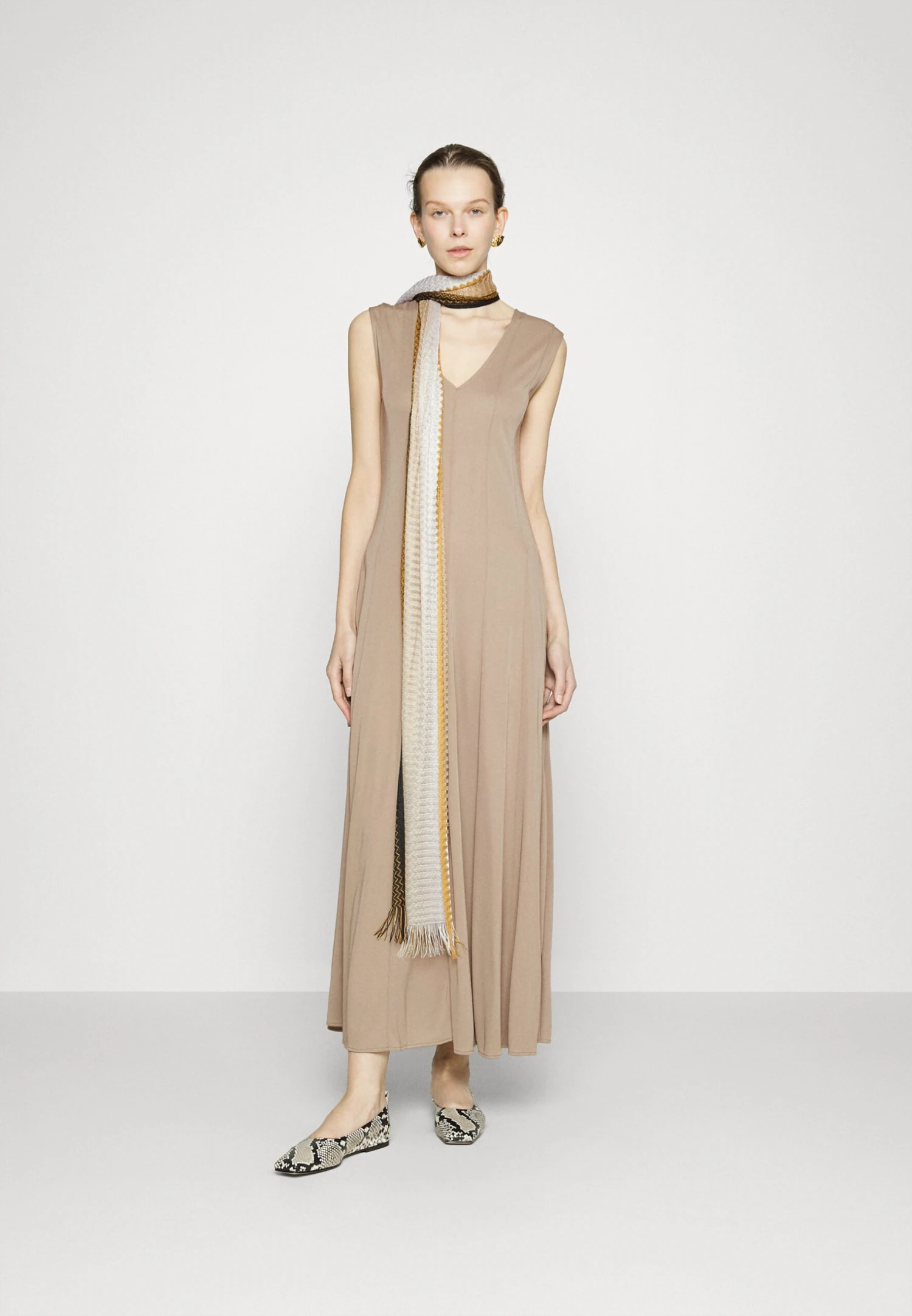 Tiger Of Sweden Marles - Robe Pull - Beige 4 Tiger Of Sweden Marles - Robe Pull - Beige – Image 2