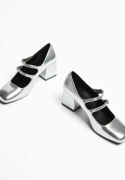 BERSHKA Mary Jane - Escarpins - Silver Coloured 13 BERSHKA Mary Jane - Escarpins - Silver Coloured -Next Soldes 1e5ca3966b37447d90413784f342090c