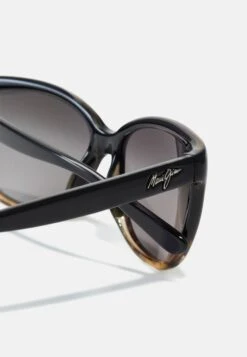 Maui Jim Starfish - Lunettes De Soleil - Black/Tortoise 9 Maui Jim Starfish - Lunettes De Soleil - Black/Tortoise -Next Soldes 1f2ae6d5163b4e5da8a9b688335c2e39