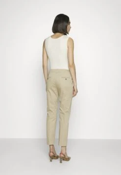 Lato - Pantalon Classique - Argilla 9 Lato - Pantalon Classique - Argilla -Next Soldes 1f91d3984cab44adaddff79fcc9ea309