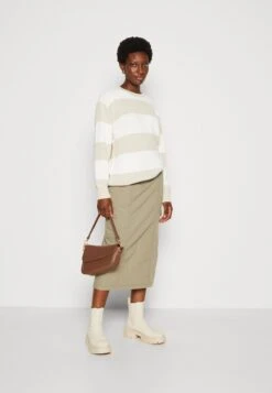 Hollister Co. Crew Sweater Stripes - Pullover - Oatmeal 9 Hollister Co. Crew Sweater Stripes - Pullover - Oatmeal -Next Soldes 1fbce95c8fa54aae80be41c3d8f3e74a