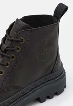 Palladium Pallatrooper Unisex - Bottines À Lacets - Black 13 Palladium Pallatrooper Unisex - Bottines À Lacets - Black -Next Soldes 2535e201eea9466faf6aa506131a922e