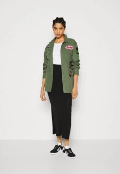 Replay Veste Légère - Light Military 9 Replay Veste Légère - Light Military -Next Soldes 267930fb03d1448184a677d56fbb438f