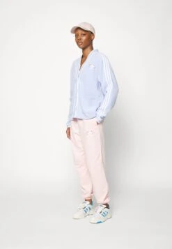 Adidas Originals Cardigan - Sweat Zippé - Blue Dawn 14 Adidas Originals Cardigan - Sweat Zippé - Blue Dawn -Next Soldes 27908b1164224d52874d50fadb34ab3e