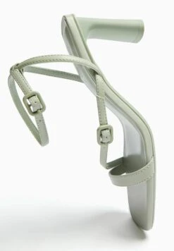 BERSHKA With Ankle Strap - Strappy 11720160 - Sandales - Khaki -Next Soldes 283cc8dd26254bd0a1be523fe84f958a