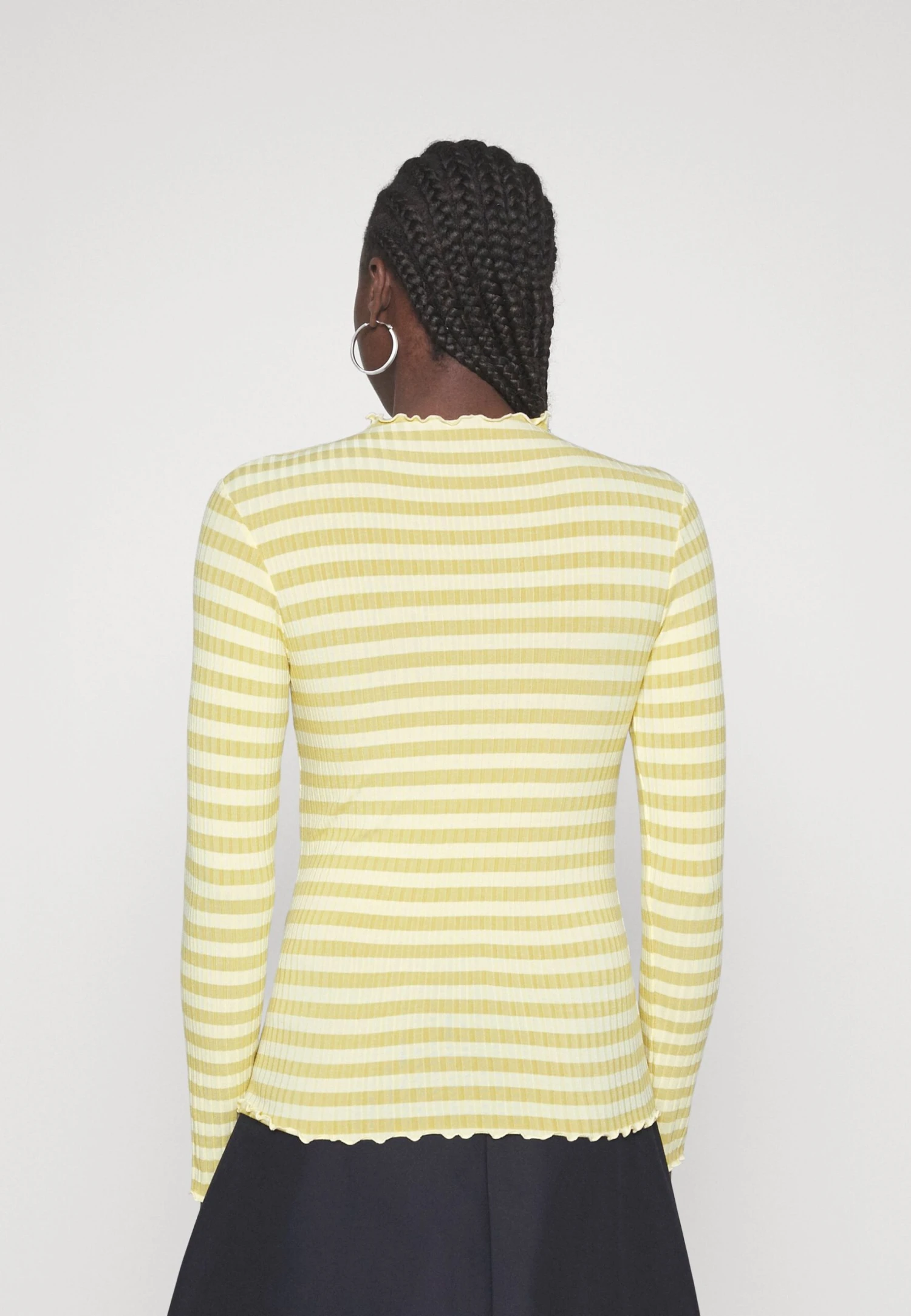 Mads Nørgaard Stripe Trutte Tee - T-Shirt À Manches Longues - Southern Moss 5 Mads Nørgaard Stripe Trutte Tee - T-Shirt À Manches Longues - Southern Moss – Image 3