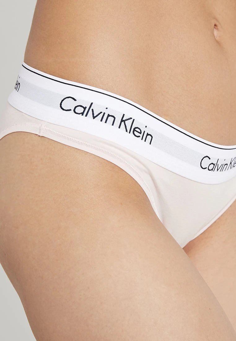 CALVIN KLEIN UNDERWEAR Slip - Nude 7 CALVIN KLEIN UNDERWEAR Slip - Nude – Image 5
