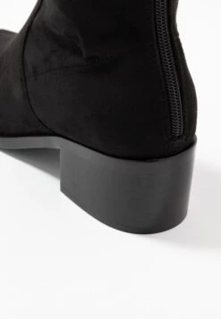 Steve Madden Georgette - Cuissardes - Black 11 Steve Madden Georgette - Cuissardes - Black -Next Soldes 2cd65d3ed1224896bbc40f1fc63daad6