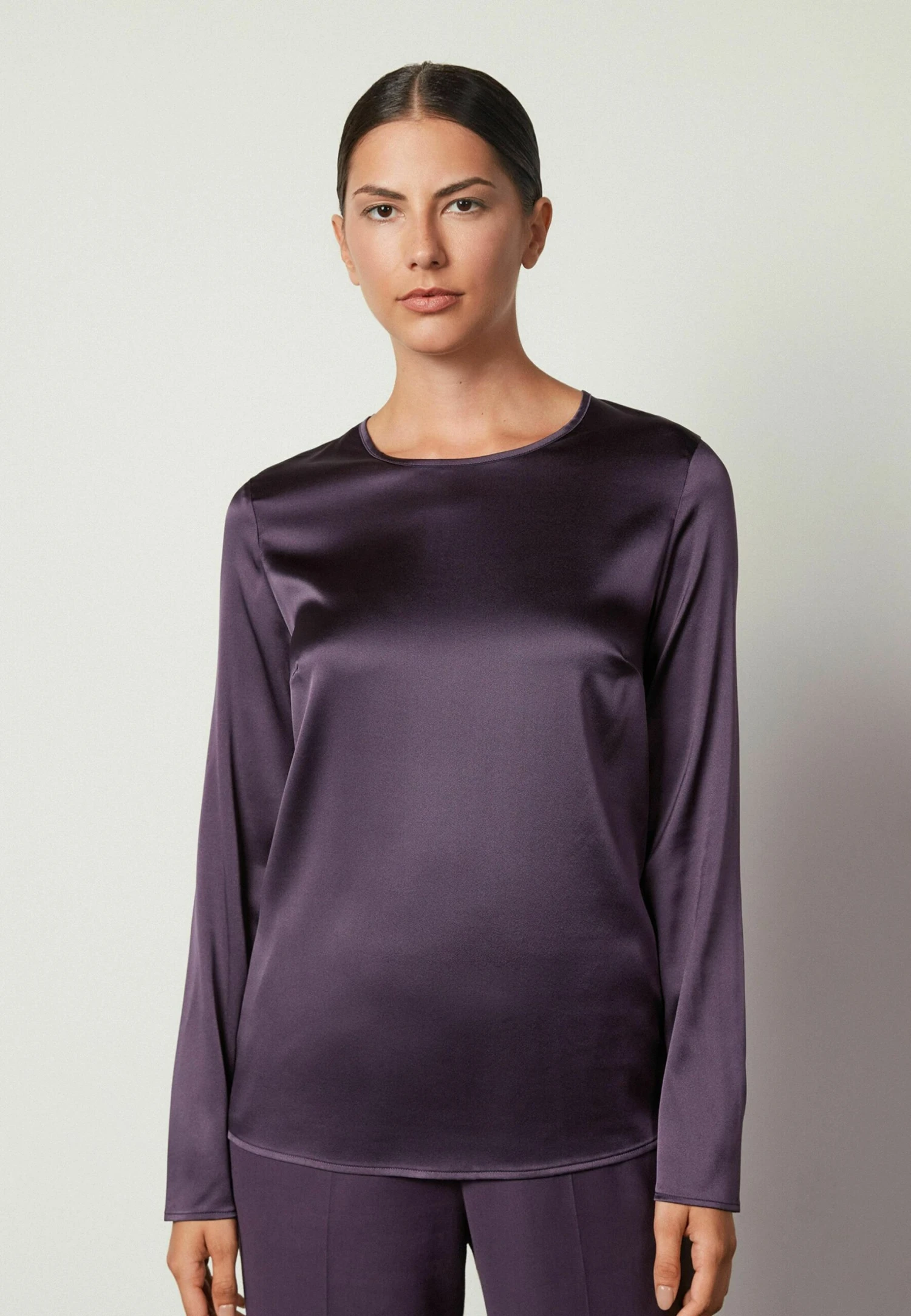 Round Neck - T-Shirt À Manches Longues - Violett Blueberry 5 Round Neck - T-Shirt À Manches Longues - Violett Blueberry – Image 3
