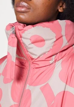 Marimekko Judea Unikko Coat - Doudoune - Beige/Pink 13 Marimekko Judea Unikko Coat - Doudoune - Beige/Pink -Next Soldes 32563ce24b1146339e768e43302b1d23
