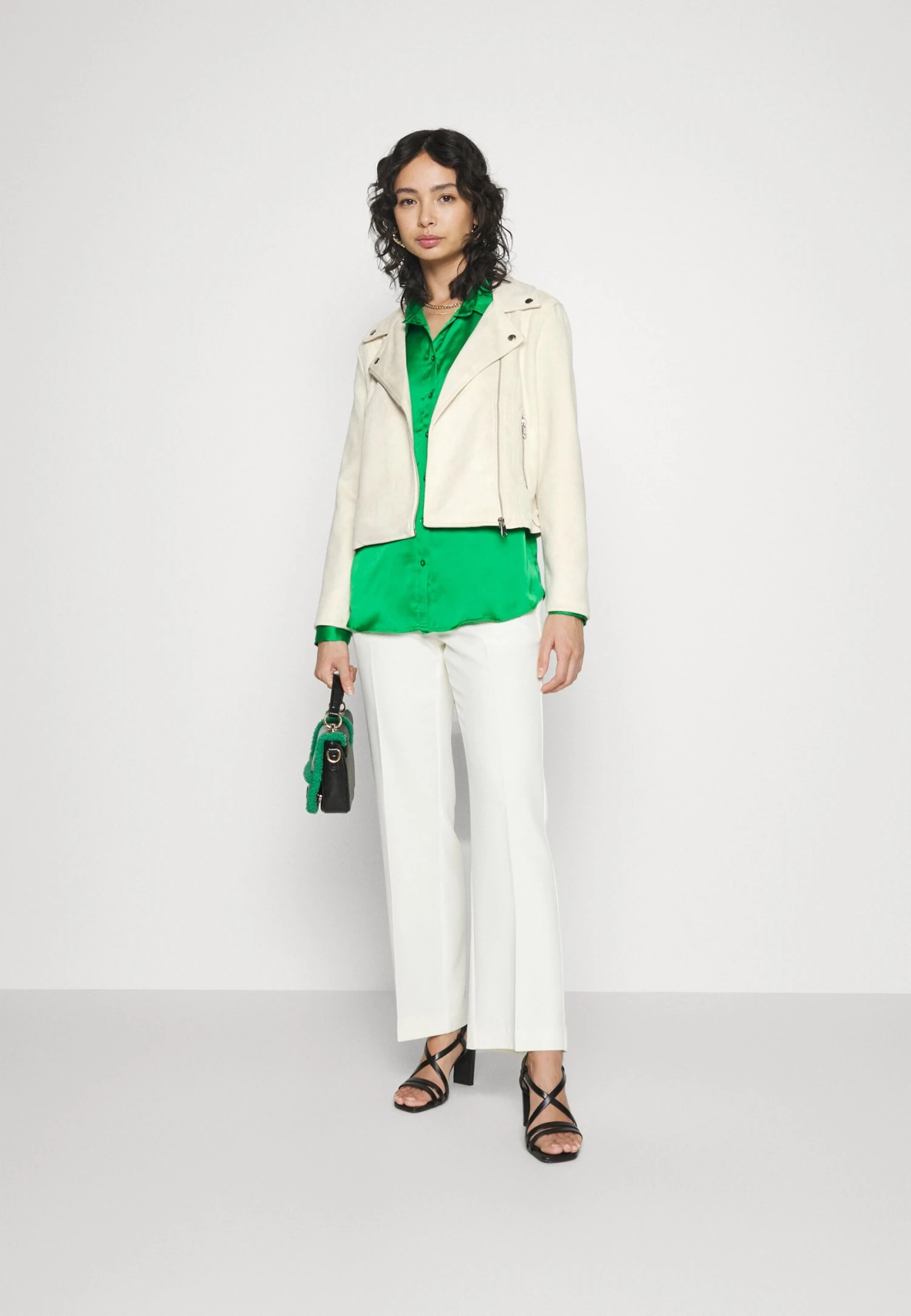 Vero Moda Petite Vmjose Short Jacket - Veste En Similicuir - Birch 4 Vero Moda Petite Vmjose Short Jacket - Veste En Similicuir - Birch – Image 2