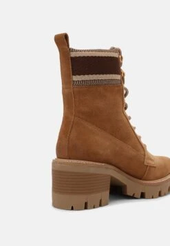 Tamaris Bottines À Plateau - Camel 15 Tamaris Bottines À Plateau - Camel -Next Soldes 364d88a739894fb79bbb191ec5ac3a93