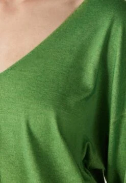 Ultrafine V-Neck - Pullover - Grün Garment Dyed Leaf Green -Next Soldes 37f181345e174034956958ad904a02df