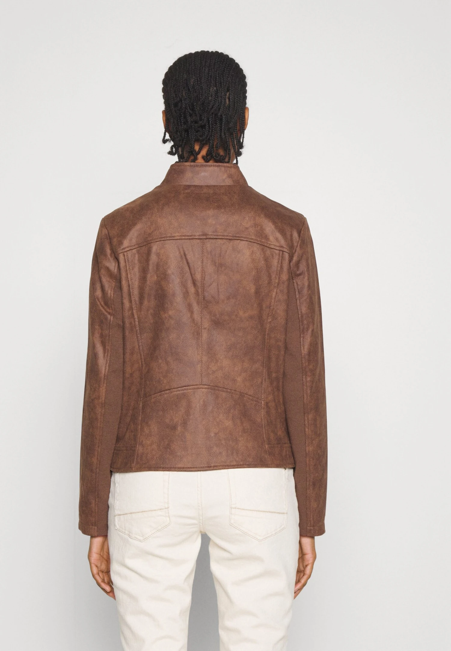 Desigual Jacket Toronto - Veste En Similicuir - Dark Brown 6 Desigual Jacket Toronto - Veste En Similicuir - Dark Brown – Image 4