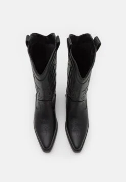 ONLY Shoes Onlbronco - Santiags - Black 13 ONLY Shoes Onlbronco - Santiags - Black -Next Soldes 3e6df51596c042cf85d8f5955fb8a39f