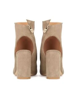 Kazar Imani - Suede Booties On A Wide Heel With An Open Toe - Sandales À Talons Hauts - Taupe -Next Soldes 414c73f90da0412daf804e892c4d0a8d
