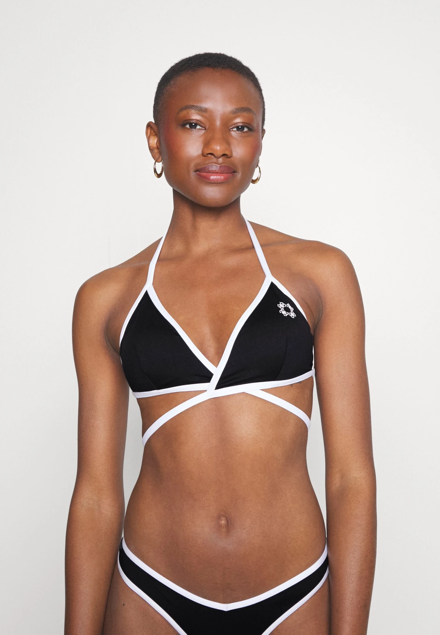 Guess Sporty Chic - Haut De Bikini - Jet Black 3 Guess Sporty Chic - Haut De Bikini - Jet Black