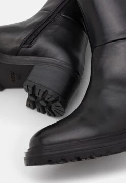 Geox Damiana - Bottes - Black 13 Geox Damiana - Bottes - Black -Next Soldes 425d96a9dd0d4706a8f089939a7bdc3e