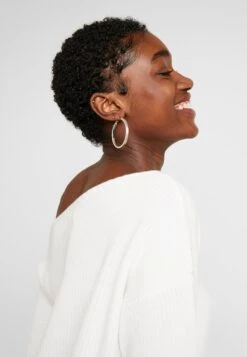 Even&Odd Pullover - Off-White 11 Even&Odd Pullover - Off-White -Next Soldes 44ef248b726f4660aa4389f9fe804c8f