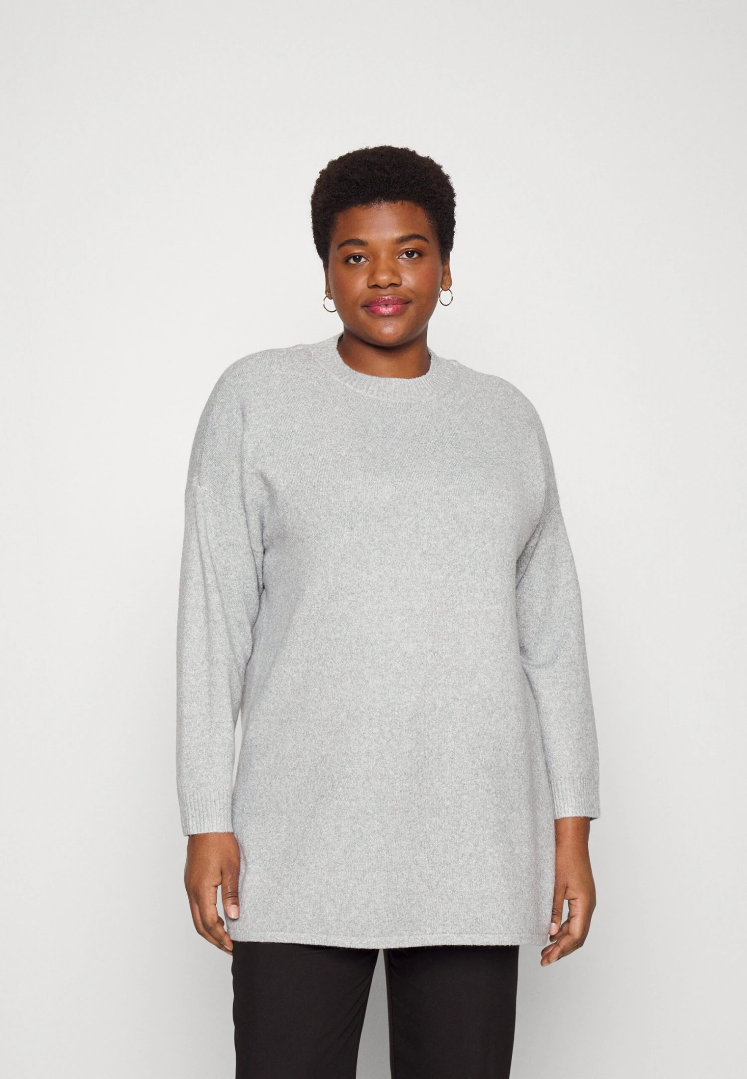 Vero Moda Curve Vmdoffy Oneck Long - Pullover - Light Grey Melange 3 Vero Moda Curve Vmdoffy Oneck Long - Pullover - Light Grey Melange