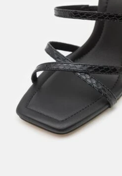 MICHAEL Michael Kors Imani Strappy - Sandales À Talons Hauts - Black -Next Soldes 48c0db191c4e46e78ae036b62002fb07