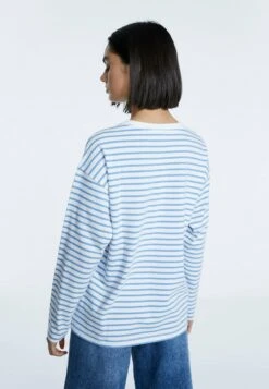 Stradivarius Gestreiftes - T-Shirt À Manches Longues - Light Blue 12 Stradivarius Gestreiftes - T-Shirt À Manches Longues - Light Blue -Next Soldes 497a06f579cb468ba9000ad17fc1d4f3