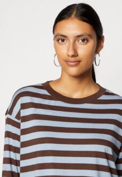 Monki T-Shirt À Manches Longues - Brown/Blue 13 Monki T-Shirt À Manches Longues - Brown/Blue -Next Soldes 4b0e4e07e68941f89a336c098005ae73