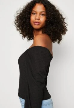 ONLY Onlmai Square Neck - T-Shirt À Manches Longues - Black 13 ONLY Onlmai Square Neck - T-Shirt À Manches Longues - Black -Next Soldes 4d2ff845753d4acfad048ff0b99db26a