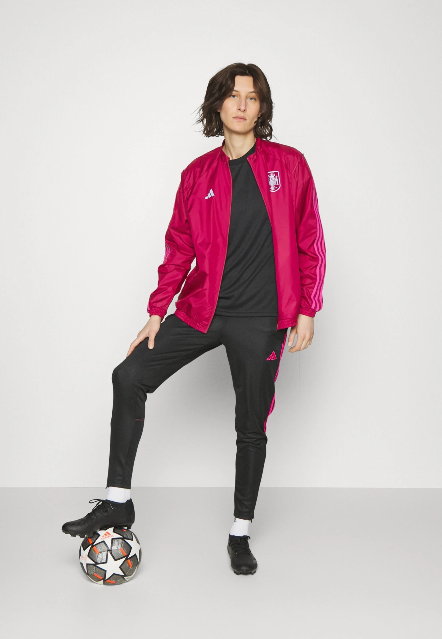 ADIDAS PERFORMANCE Spain Fef Presentation Jacket - Article De Supporter - Mystery Ruby 4 ADIDAS PERFORMANCE Spain Fef Presentation Jacket - Article De Supporter - Mystery Ruby – Image 2