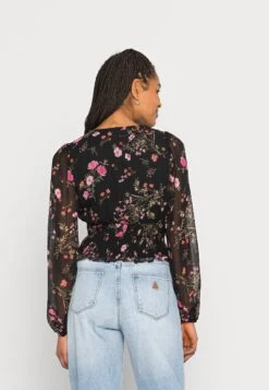 Vero Moda Vmrosa V Neck Smock - T-Shirt À Manches Longues - Black/Pink 9 Vero Moda Vmrosa V Neck Smock - T-Shirt À Manches Longues - Black/Pink -Next Soldes 4e5dce3dc1474442b72b3a39b5ffee0c