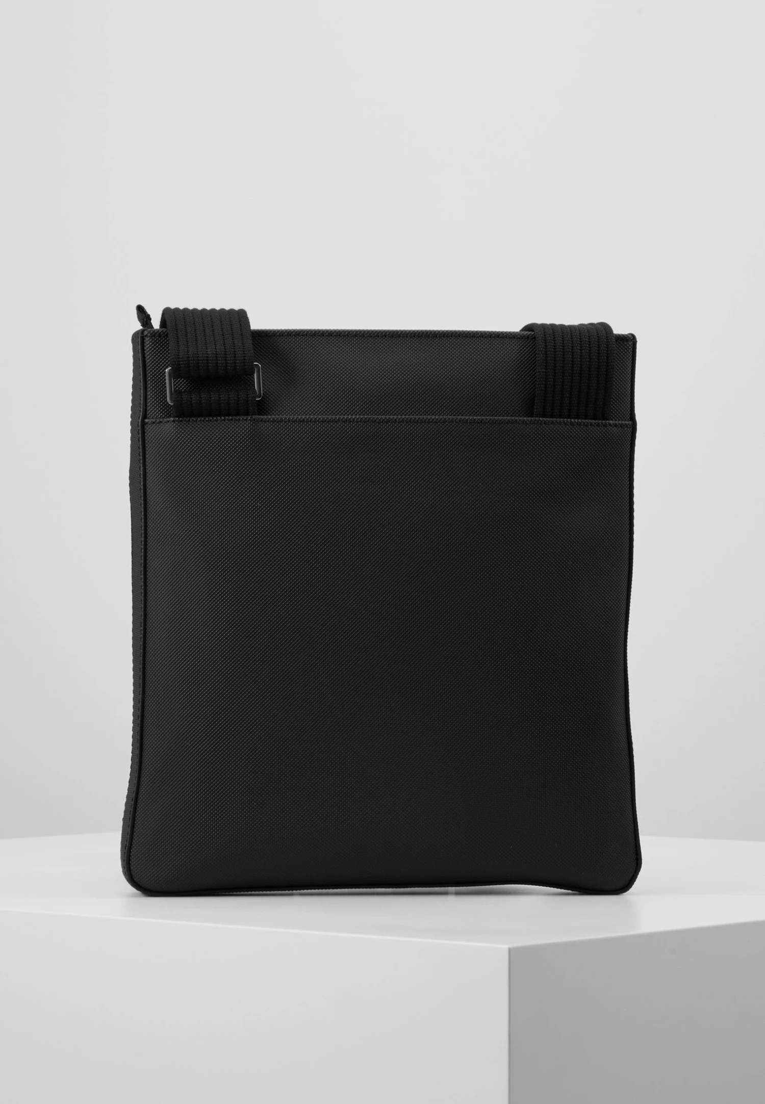 Lacoste Flat Crossover Bag - Sac Bandoulière - Black 5 Lacoste Flat Crossover Bag - Sac Bandoulière - Black – Image 3